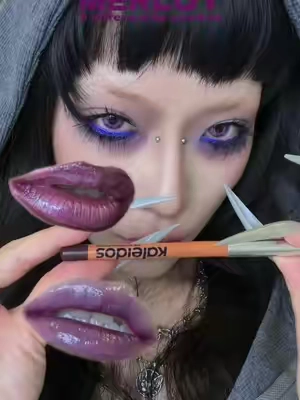 The “where did you get your lip combo?” starter pack. 🍇✨  #SculptingLipPencil in Merlot #GlassloadLipMelts in Stranger, Geek Out + Lunar Token  Give ‘em instant attitude with this grunge girl essential.  #purplelips #altmakeup #purplemakeup 