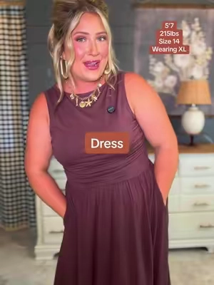 The most flattering dress!! 