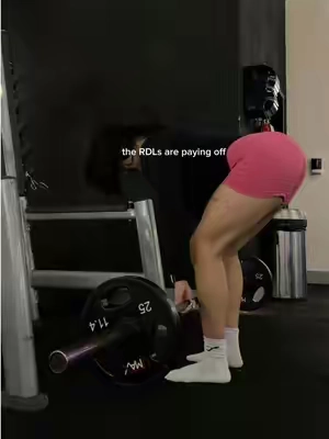 haven’t gotten a BBL allegation so I must keep going 🥲 #gymtokk #rdl #glutepump #legdayworkout #gymgirly 
