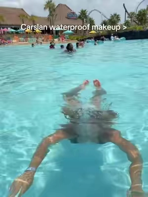 @carslan_us lasted me 6 hours at a Florida waterpark 🌊 #waterproof #waterproofmakeup #waterproofsettingspray #waterproofsettingpowder #carslan 