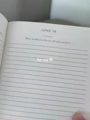 Journaling has been such a healing process for me and these daily reflections have been breaking down a lot of emotions lately  #journaling #dailyreflection #manifestation #selflove 