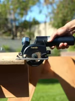 🚀 NEW RELEASE | Fanttik O11 Apex Cordless ## Cut smarter, faster, and with total freedom. 💪 The Fanttik O11 Apex delivers powerful cordless performance in a compact, easy-to-control design. Whether you're making quick home repairs, tackling DIY projects, or working on the jobsite, it provides clean, precise cuts without the hassle of cords. ✨ Highlights: • Powerful brushless motor for longer life and consistent performance • Compact and lightweight for one-handed control • Precise, smooth cutting on wood and other common materials • Cordless convenience for maximum mobility • Built for DIYers and professionals alike From weekend projects to everyday woodworking, the O11 Apex is ready to help you cut with confidence. #Fanttik #O11Apex #CordlessSaw #PowerTools #DIY #Woodworking #Workshop #HomeImprovement #NewRelease #saw #Circularsaw #cut #woodworking #woodcutting #cutting #cutters