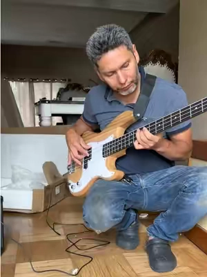 Excelente bass #music #bass #song 