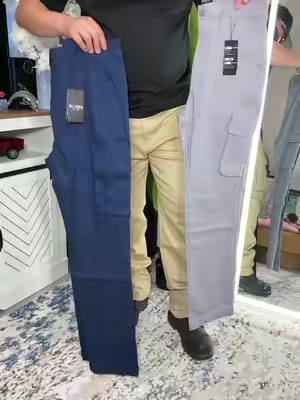 Pantalones cargo para hombre, ideales para combinar con tus outfits y lucir siempre casual, cómodo y a la moda, pide los tuyos en la talla que desees y en muchos colores ! #cargopants #menscargopants #cargopantsoufit #menfashion #mensoutfitideas 