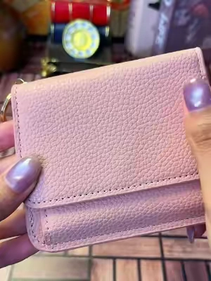 Keep your cash and cards stylishly organized. ✨ #beta #wallet #cardholder #tiktokshopstockup #mothersdaygiftideas