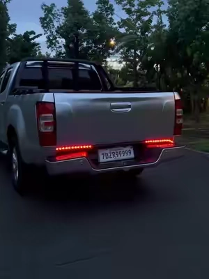 🚀 Level up your car’s look — one light strip, 100x better. #CarModding #AutoAccessories#fypシ #dibms
 
