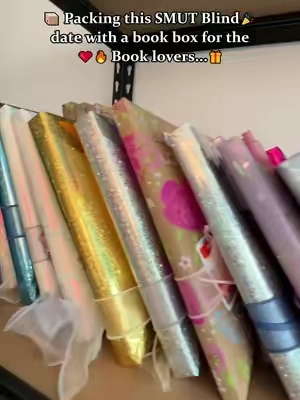 ASMR | 🔔Packing one of our favorite Mother’s Day orders today❤️‍🔥40% OFF today⬇️#blinddatewithabook #asmr #mysterybox #mothersdaygiftideas #momgift