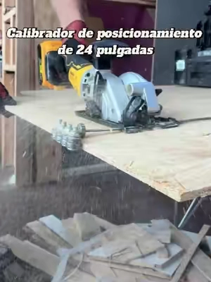 📏🔥 ¡Los cortes perfectos empiezan con medidas perfectas! Estos calibradores de posicionamiento de 24 pulgadas te ayudan a marcar más rápido, medir con precisión y hacer cortes de madera totalmente rectos cada vez 🪵✂️ ¡Dile adiós a las líneas torcidas y al desperdicio de material! La herramienta imprescindible para carpinteros, amantes del bricolaje y creadores DIY 💪🛠️ ¡Compra ahora desde el carrito y mejora tu taller! 🚀 #Carpinteria #HerramientasDeMadera #Bricolaje #CortesPerfectos #HerramientasProfesionales    