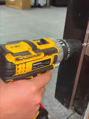 Un solo juego de herramientas puede realizar todas las reparaciones.#diyproject #toolset #homediy #cordlessdrill #homerepair 