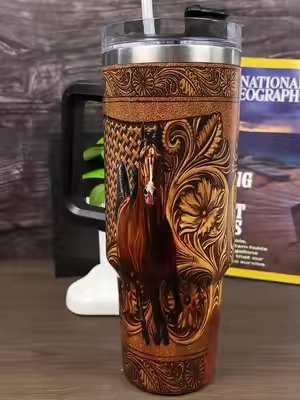 40oz Tumbler, 1pc Gift, Stainl Aislado: Mantiene las bebidas calientes o frías durante periodos prolongados Capacidad generosa: Capacidad para 40oz, apto para diversas bebidas y hidratación sobre la marcha Material duradero: Fabricado en acero inoxidable para un uso duradero Opción de regalo glamorosa: Tema de Caballos: Diseño de caballo impactante que atrae a amantes de los caballos y amazonas #vasospersonalizados  #vaqueros  #gifts  #regaloscreativos  #caballos 