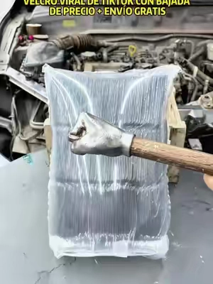 Las tiras de velcro súper adhesivas mantienen todos los objetos estables en todo momento, y son seguras para usar en paredes, tanto en el hogar como en vehículos.#velcro #LifeHack #wall #DIY #fyp 