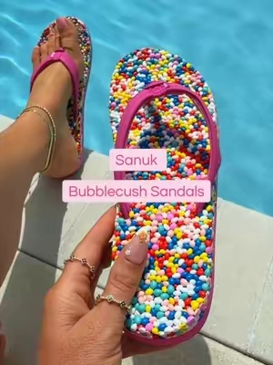 🍭 it’s like a million little gum balls…the @Sanuk Footwear bubblecush sandals are so fun and comfortable! #sanuk #flipflops #sandals #tiktokshopsummerturnup 