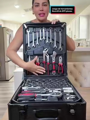 Juego de herramientas Bourvill de 899 piezas: maletín metálico portátil de gran capacidad, carro móvil con ruedas y unidad de almacenamiento de 4 niveles en aleación de aluminio. Un kit completo para reparaciones mecánicas y mantenimiento del hogar.#tiktokshopcreatorpicks #herramientas #mecanica #cajadeherramientas #homemaintenance 