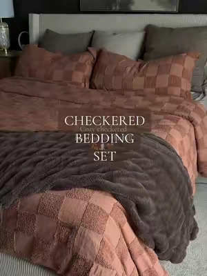 The best bedding set I’ve ever owned😮‍💨 🍂  #bedding #fallbedding #cozybedroom #comforterset #beddingset 