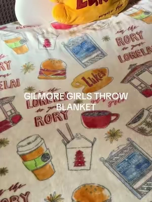 the gilmore’s are currently defrosting ❄️☕️🤭  #gilmoregirls #starshollow #lukesdiner #lorelaigilmore #rorygilmore 