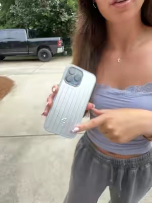 Obsessed w this #tiktokshopcreatorpicks #phonecase #designerbrands 
