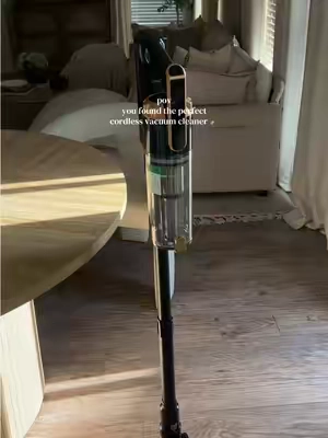 This cordless vacuum is so perfect! It makes cleaning up 10x easier especially if you have fur babies or kids 🧹  #cordlessvacuum #vacuumcleaner #cleaningtiktok #cleaningtherapy #vacuumcleaning 