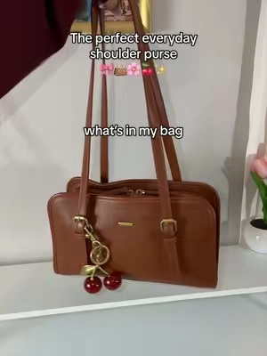 Fits all the small daily essentials  😍👜 Cherry charm is included 🍒 #lovevook #shoulderbag #everydaybag #whatsinmybag #purse 