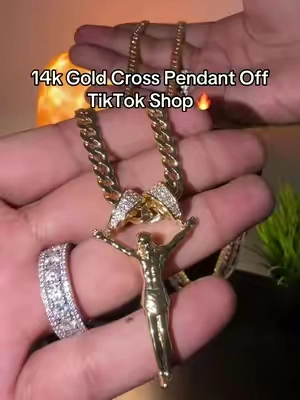 #14kgold #crosspendant #gold #goldjewelry #goldchain 