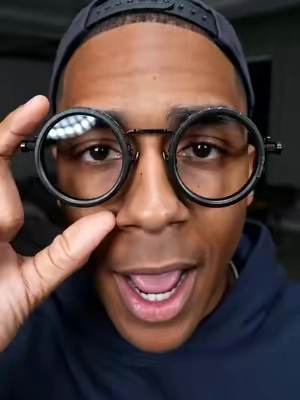 #tiktok #tiktokshop #fyp #fypシ #glasses 