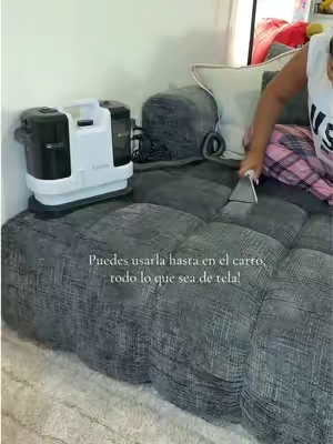 Respuesta a @yuyi🍇. No sabía cuánto necesitaba una máquina así hasta que la probé. 😍 Limpia manchas en sofás, alfombras, colchones, asientos del carro y mucho más. Lo mejor es que tiene doble tanque (agua limpia y sucia por separado) y sistema de autolimpieza de la manguera. ¡Una de esas compras que de verdad facilitan la vida! ✨🧼 #TikTokShop #LimpiezaDelHogar #HomeFinds #LimpiezaProfunda #CarpetCleaner 