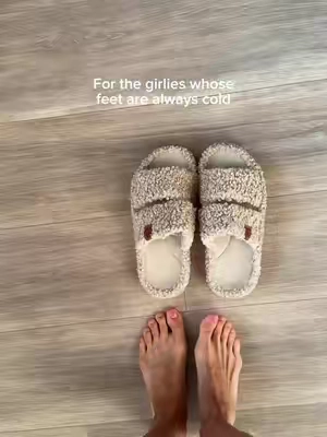 #slippers #fall #OOTD 