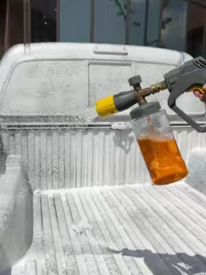 HAPPY FOAM FRIYAY!!! What are you foaming today? #ChemicalGuys #DetailingLife #CarDetailing #beforeafter #ShinyCar