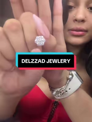 theres a gold plated version as well in the link if u dont like silver❤️ #fyp #delzzad #delzzadjewelry #moisonite 