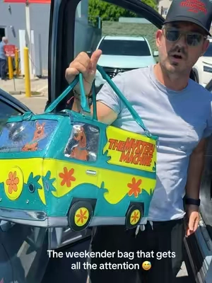 Scooby dooby doo! #weekenderbag #dollskill #dufflebag #travelbag #summerwins 