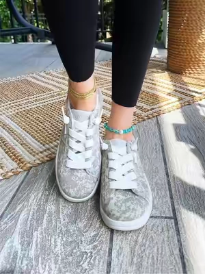 Hey Dude Sneakers Are the Comfy Everyday Shoes You’ll Wear on Repeat #HeyDude #HeyDudeSneakers #ComfortShoes #EverydayShoes #CasualStyle