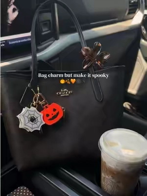 Bag of the day! ☕️🍂🎃 #pursecharms #charms #augtober #fallvibes #fyp 