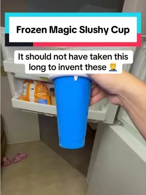 These are perfect to keep in the freezer for summer! #slushy #slushycup #slushie #summeressentials #kitchengadgets 