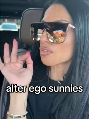 it’s hard not to feel like a baddie in these @Quay #quay #oversizedsunglasses #sunnies #tiktokshopsummersale #baddieenergy 