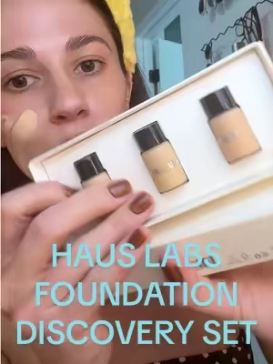 ok this is genius @Haus Labs !! 🙏 try 3 shades before you commit to the full sized foundation. + comes w a full-sized foundation brush!! #tricloneskintech #hauslabsfoundation #foundationhack #foundationshadematch 