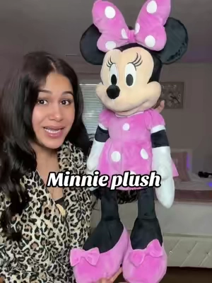 Peluche de Minnie #peluche #minniemouse #minnie #peluche 