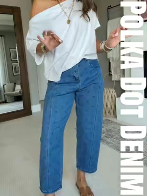 Comfy jeans with a little touch of whimsy ⚪️🤩⚪️#funjeans #croppedjeans #barreljeans #teacherootd #teacheroutfit 