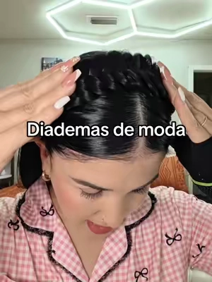 Respuesta a @user4831060711814  Diadema trenzada ancha - Diadema elástica dorada arena con alta elasticidad, diseño de tejido único, accesorio de moda unisex para el cabello para mujeres, diademas elásticas, diadema trenzada. . . #diademas #tiktokshopcreatorpicks #tiktokshopsummersale #accessorios #diademasdemoda 