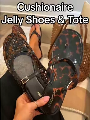 Obsessed with all of it! 🫠 @Cushionaire  #cushionaire #jellyshoes #jellysandals #womenshoes #tortoiseshell 