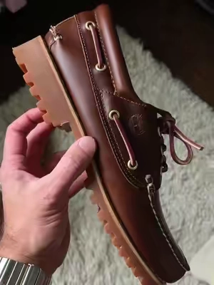 These timbs fit a little big you can go down a half size if you would like a more snug fit. You can go true to size if you would like more room #timberland #timbs #shoes #boatshoes 