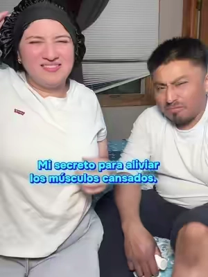 Después de los 30 aparecen los dolores en las rodillas pies cuello y espalda entre golpes de niños y edad ya uno se vas descomponiendo jajaja pero esto en ayudado aliviar el dolor #biofreeze  #alivio #gelmentolado #parati 