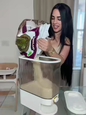 Despensador de arros con taza medidora #ricedispenser #dealsforyouday #KitchenHacks #kitchen 
