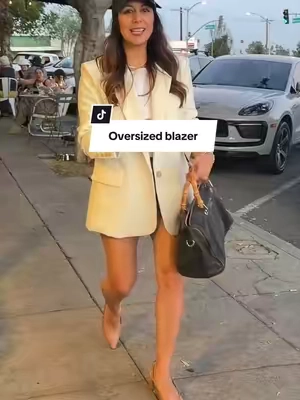 The oversized lightweight blazer you’ll want all year!! #oversizedblazer #tiktokshopcreatorpicks #spotlightfinds #lightweightblazer #tiktokshopsummersale 