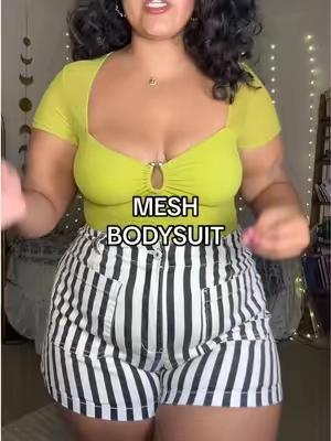 I’m wearing a size L #midsizefashion #bodysuit 