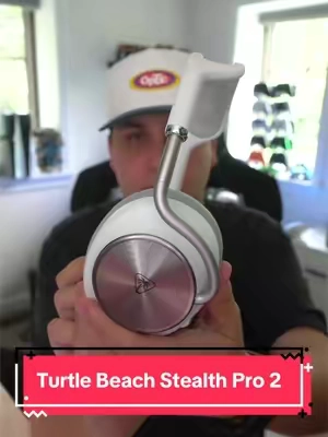 A wireless headset that has swappable batteries 😳 #turtlebeachstealthpro2 #headset #tiktokshopcreatorpicks #tiktokshopsummersale 
