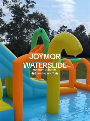 We LOVE this water slide inflatable 🌊⛅️ #joymorbravo #inflatable #waterslide #waterpark #tiktokshopsummersale 