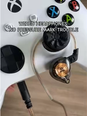 Save your head from the headset dent #earphones #gamingearbuds #headset #tiktokmademebuyit #tiktokshopcreatorpicks