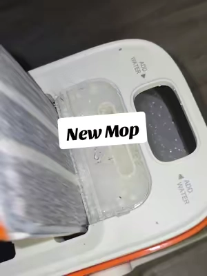 im down for anything that makes cleaning easier, quicker, or more fun... and I think this mop does all of that 😂👏🏻 #mopping #floorcleaning #cleaningtools 
