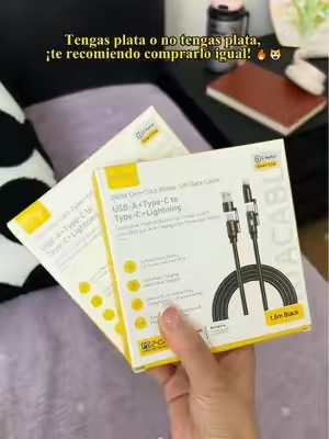 ¡El nuevo cable 4 en 1 de 240W para 2026! Apagado inteligente con un solo toque. Pide ahora y recibe una funda de cuero gratis, ¡solo mientras dure la promoción! 🔥#tiktok #chargingcord #tiktokshop #phoneaccessories #TechGadgets