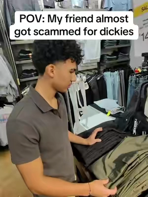 My friend almost got scammed for Dickies Cargos and he didn’t even know 