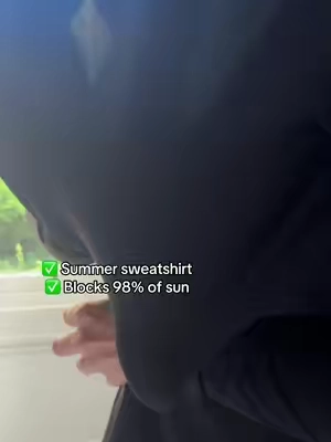 Quarter zip blocks out the sun! Super thin and the perfect summer sweatshirt. Wearing a small (5'3 size 4) #summersweatshirt #quarterzip #sweatshirt #longsleeveshirt #ad 